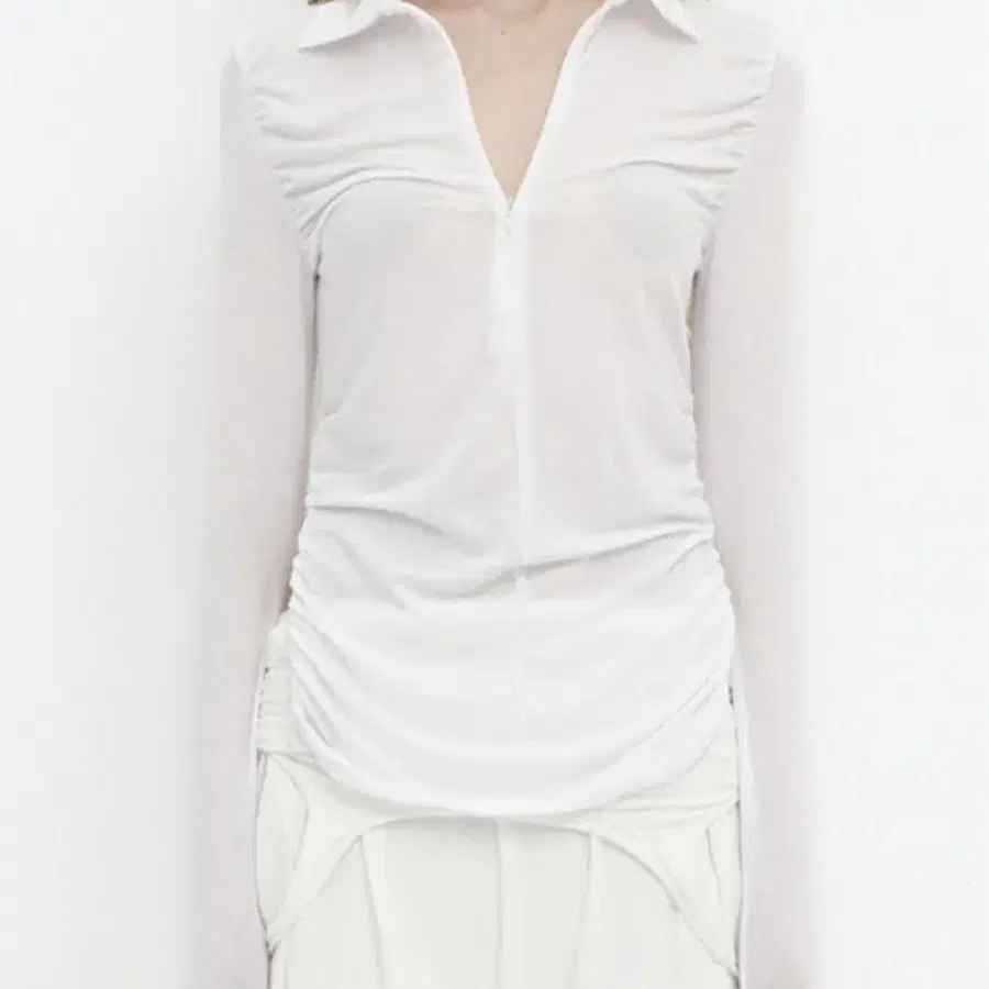 세릭 half zip collar top