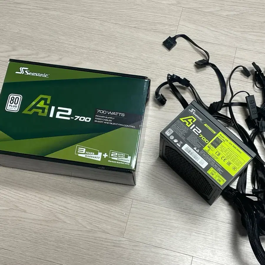 시소닉 A12-700 (700W) 파워 풀박 보증 3년 (송파 직거래)