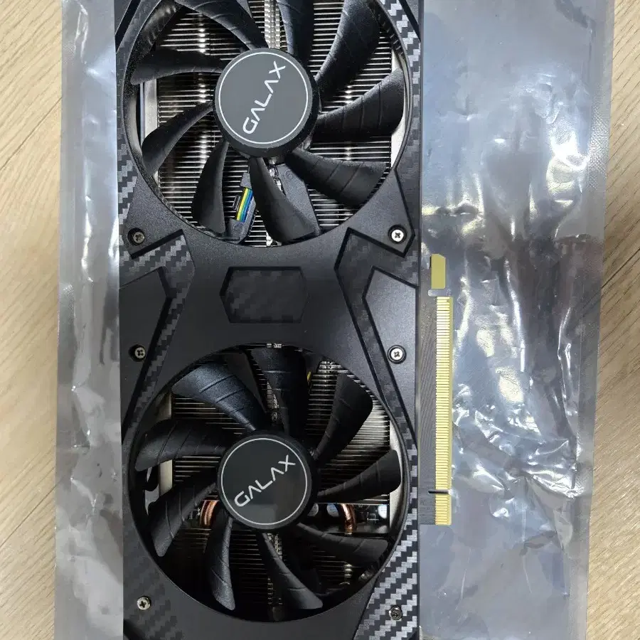 상태좋은 23년10월제품 갤럭시 rtx3060 그래픽 카드 팔아요