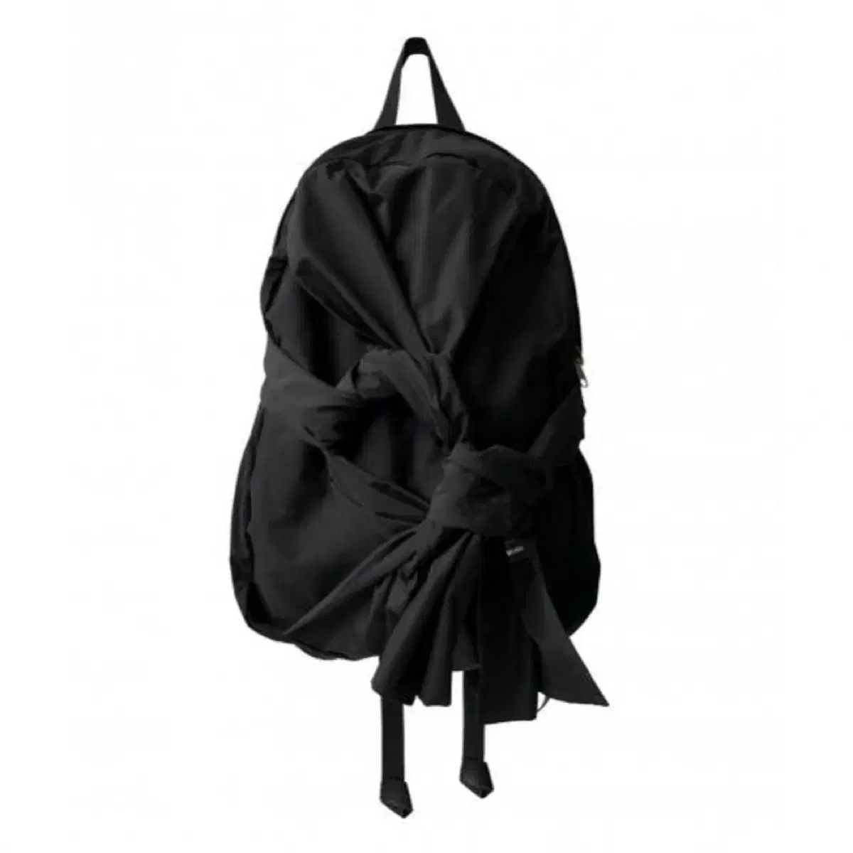 이우가마카라스 IUGAMAKARAS Knotted Backpack Bla