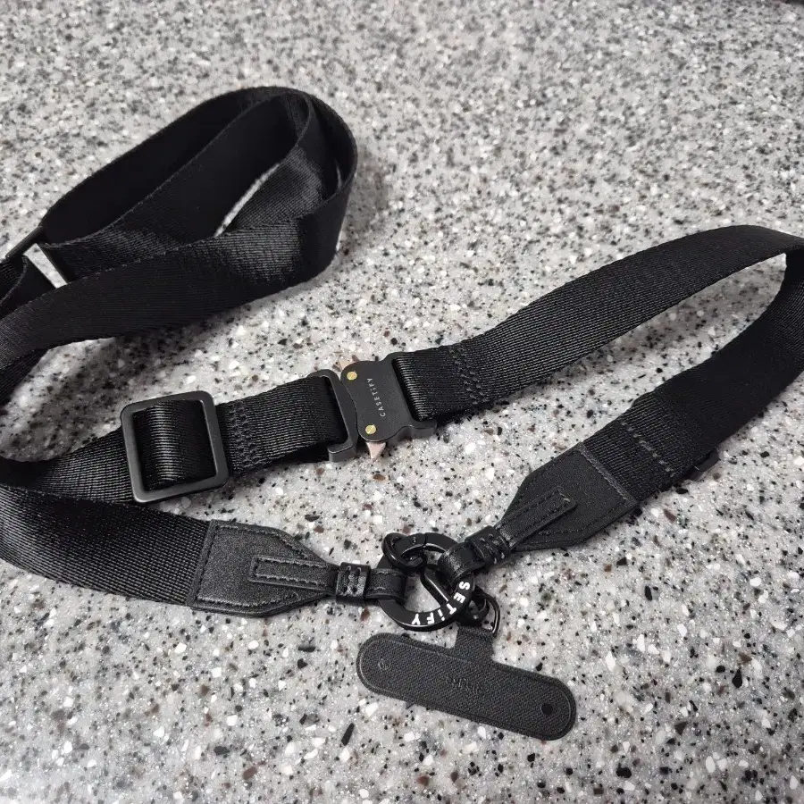 케이스티파이 스트랩 2-in-1 Utility Lanyard