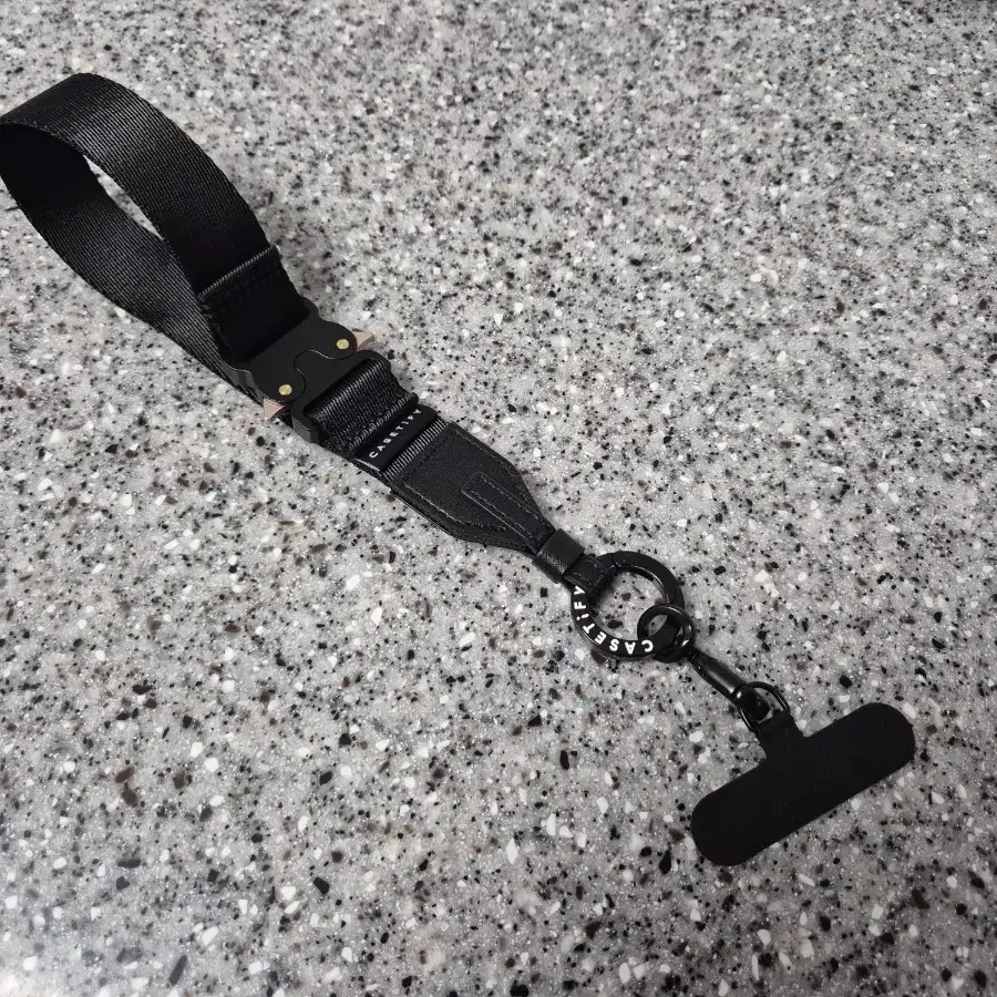 케이스티파이 스트랩 2-in-1 Utility Lanyard