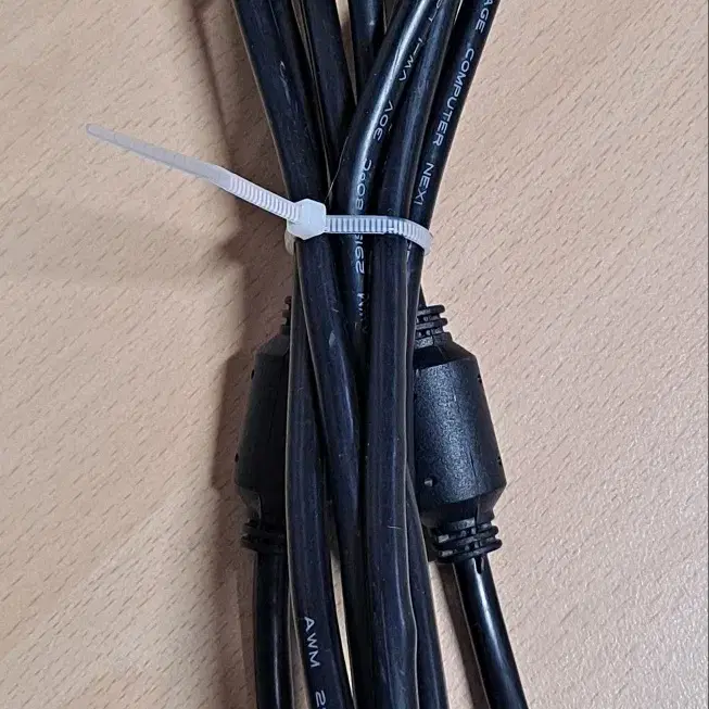 연결 케이블 RGB Cable 1.8M