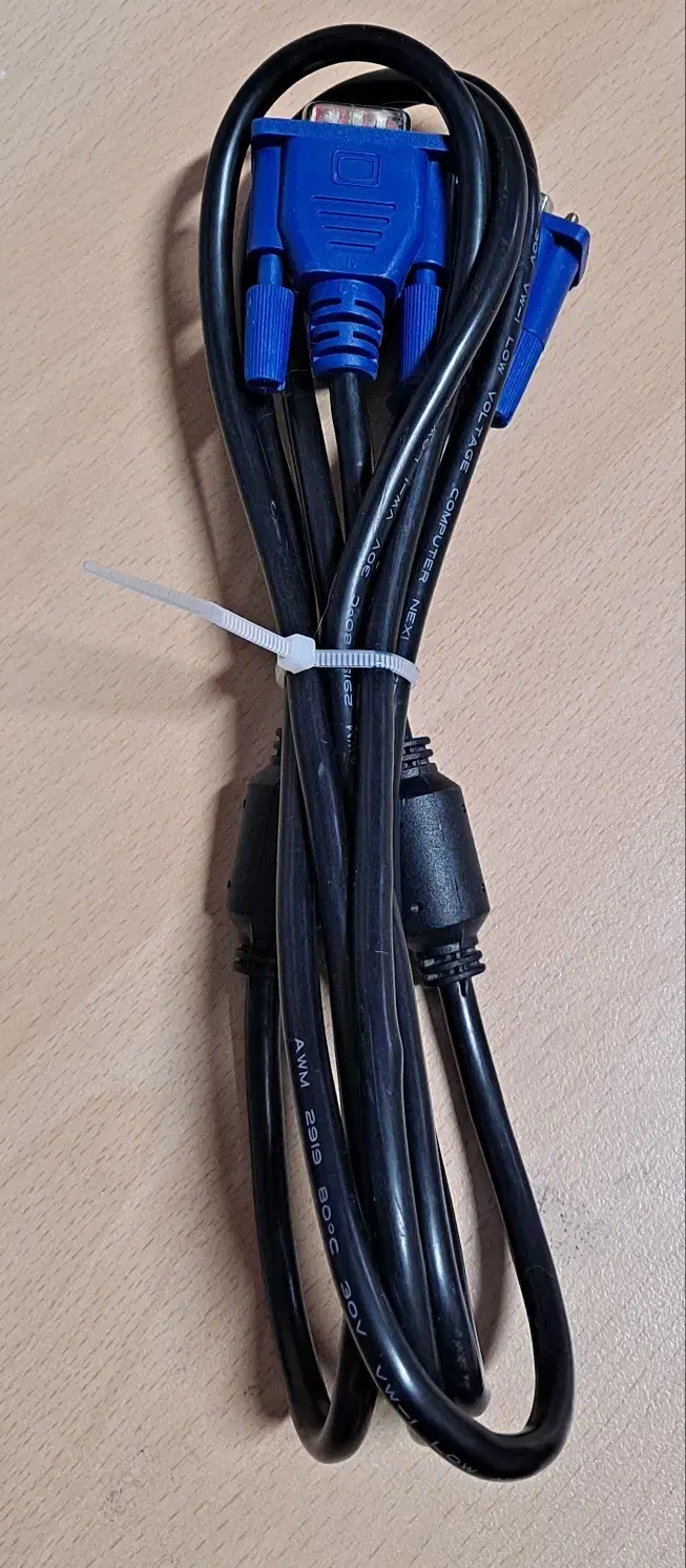 연결 케이블 RGB Cable 1.8M