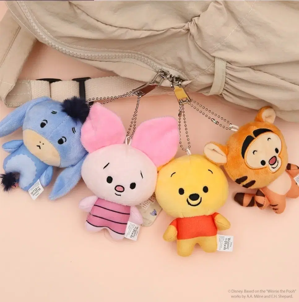 *(New Product 1+1) Bebe Winnie the Pooh Tigger Piglet Bag Charm Doll*