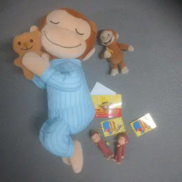 Curious George 굿즈 세트