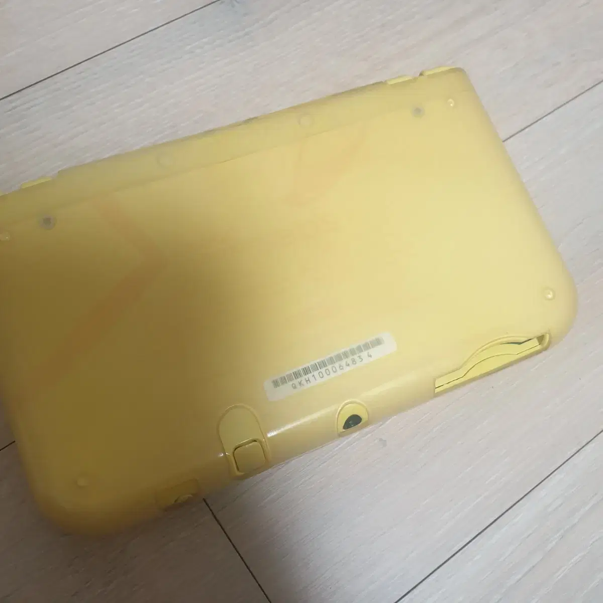 뉴 닌텐도 3DS XL 뉴큰다수 포켓몬스터 피카츄 에디션 팔아요