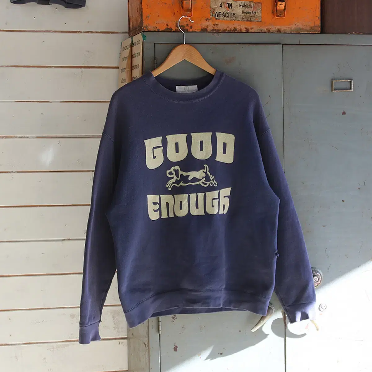 (착용컷) 90's GOOD ENOUGH x Lee 스웻 셔츠 (103)