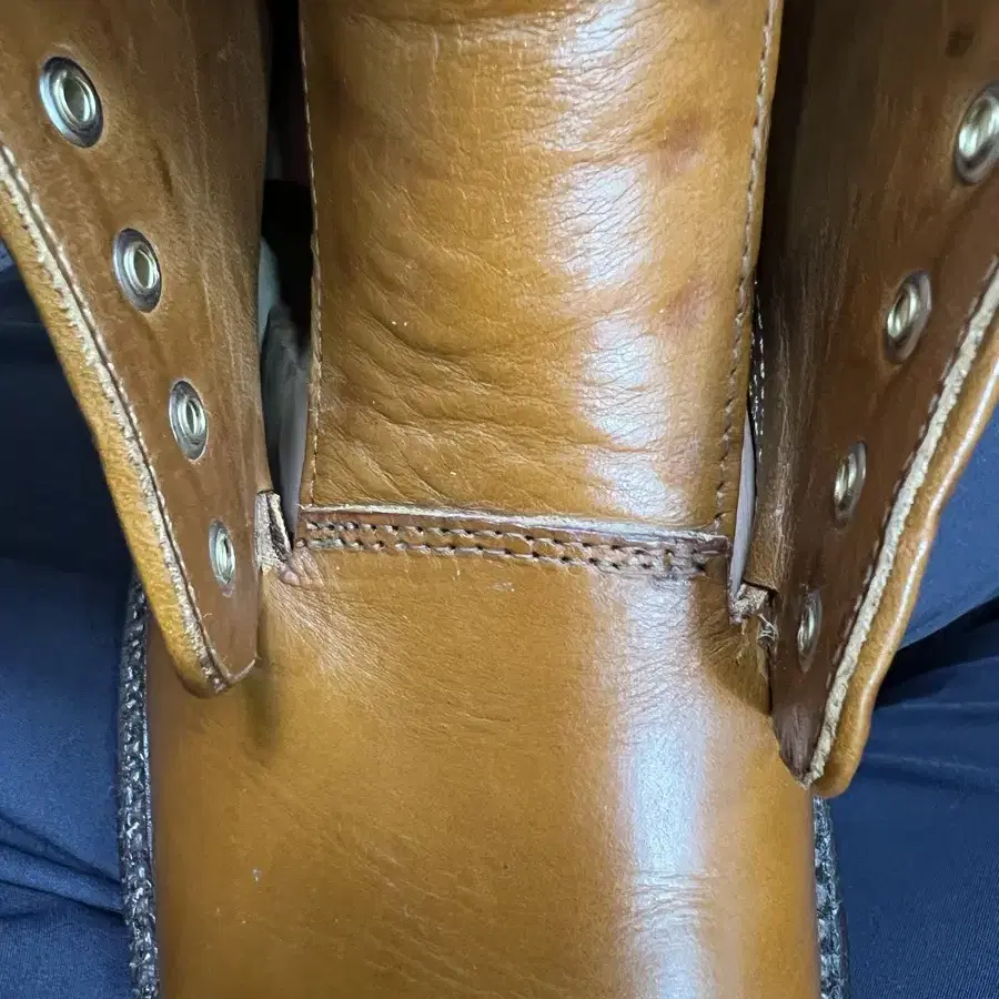 그랜트스톤 baroda boots saddle tan 6D 팝니다