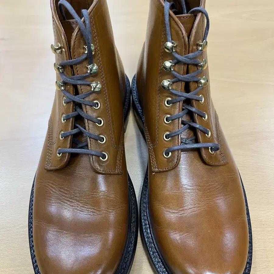 그랜트스톤 baroda boots saddle tan 6D 팝니다