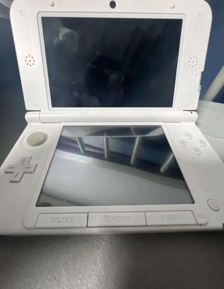 닌텐도 3DS XL 화이트(동물의숲 칩+충전기)