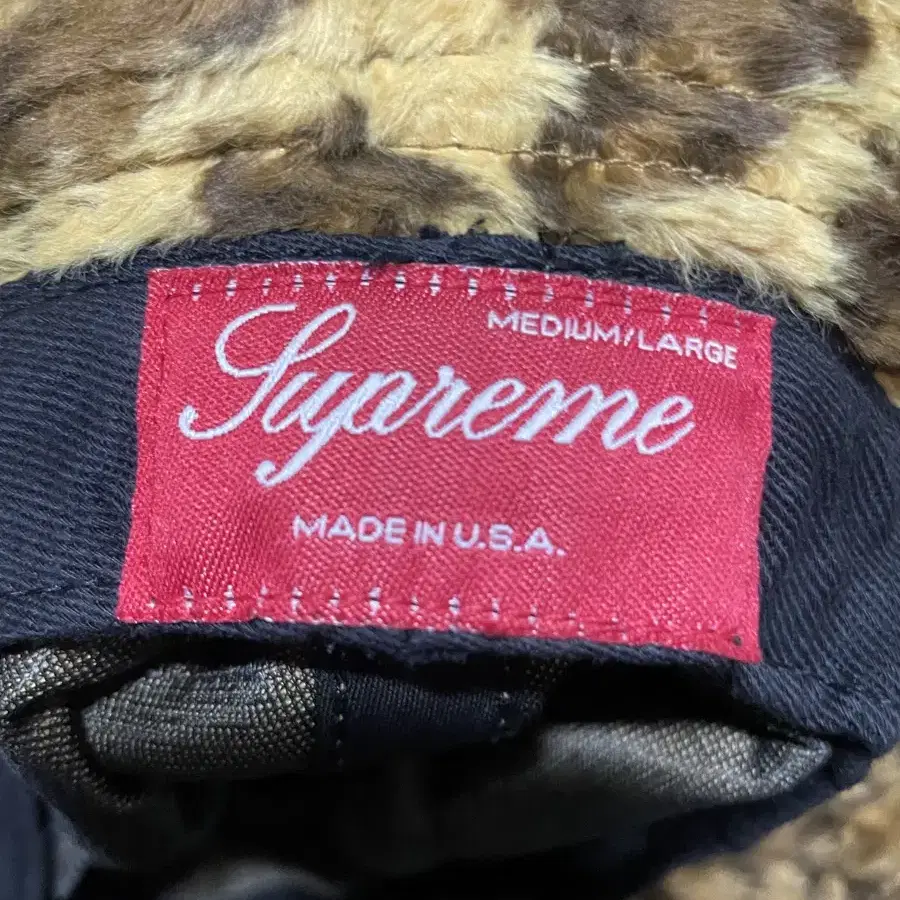 (M/L) 슈프림 레오파드 버킷햇 supreme leopard fur