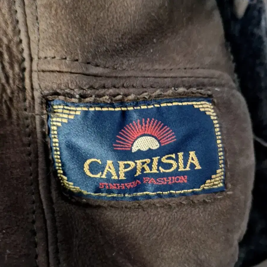 CAPRISIA 리얼양모 양가죽 무흐탕 자켓