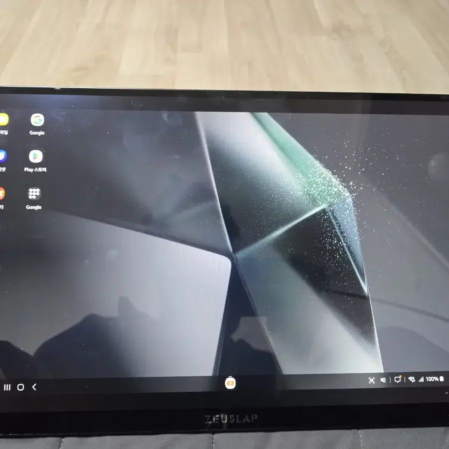 16인치 제우스랩 포터블 모니터 터치 144hz 2.5k