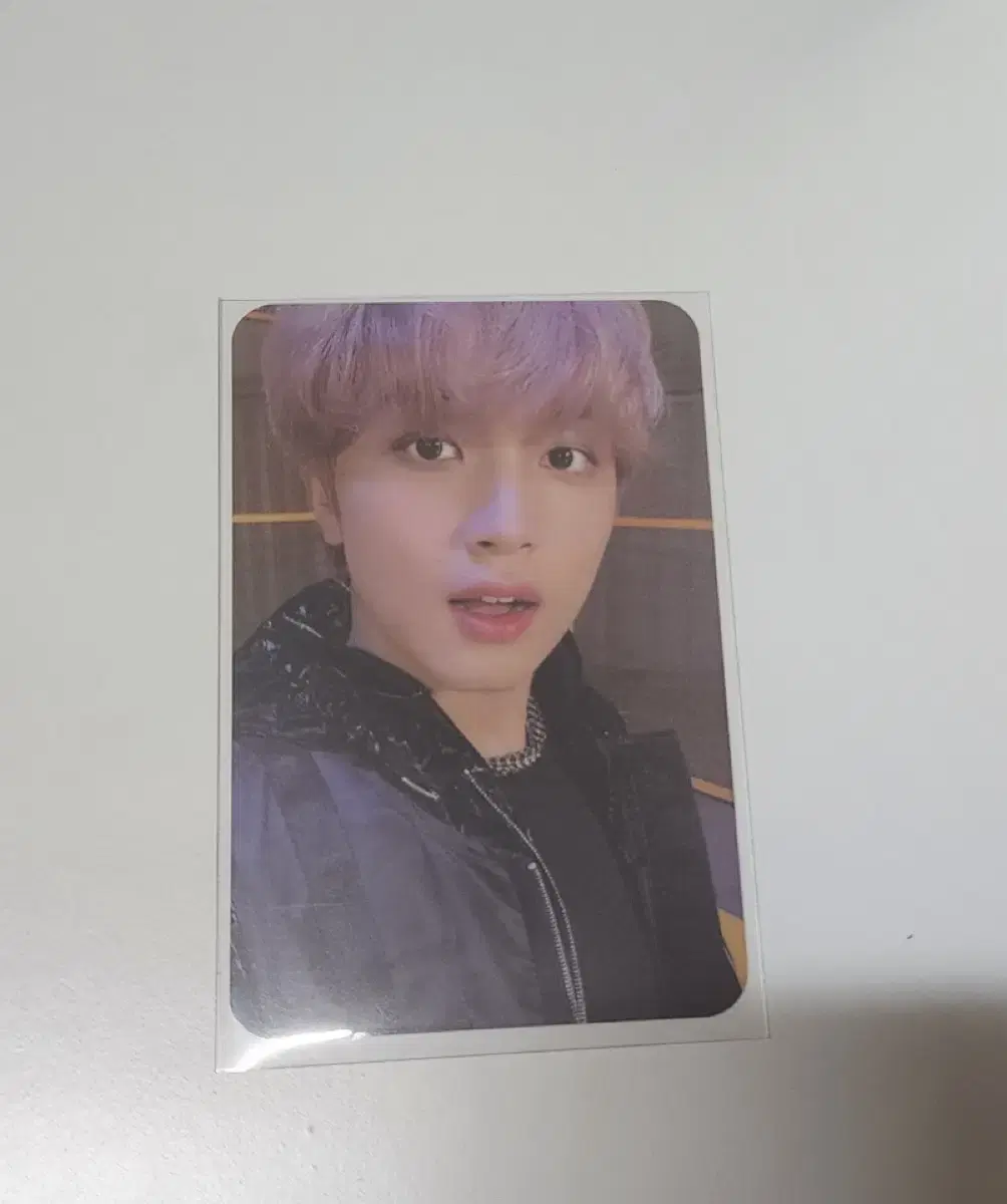 덤드려여)하자없nct127 해찬 sticker 스티커 글로우인더다크 포카