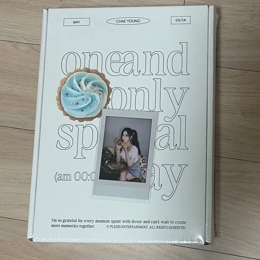 FROMIS_9 | 프로미스나인 Fromis 9 lee chaeyoung birthday box