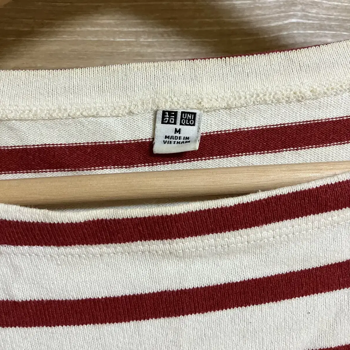 [M] 유니클로 UNIQLO 레드 단가라 티셔츠