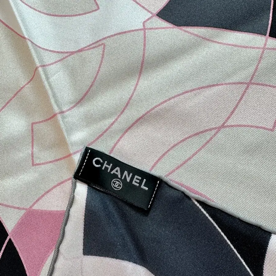 CHANEL 샤넬 실크스카프