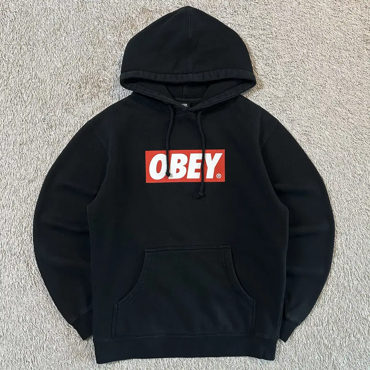 [S] 오베이 OBEY 스펠아웃 박스로고 후드티 블랙