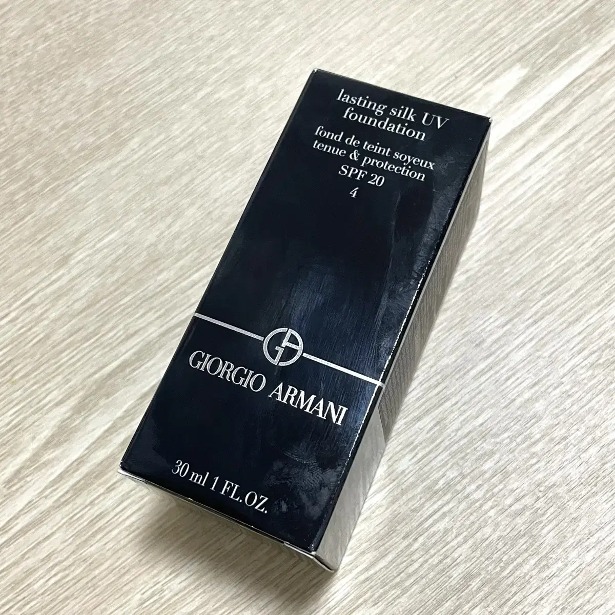 [새상품] 조르지오 아르마니 래스팅 실크 UV 파운데이션 30ml 4호