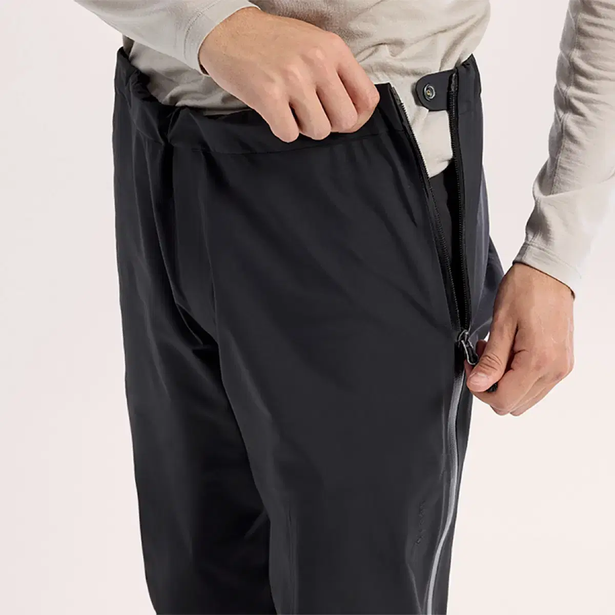 Arc'teryx  beta pants (M) black