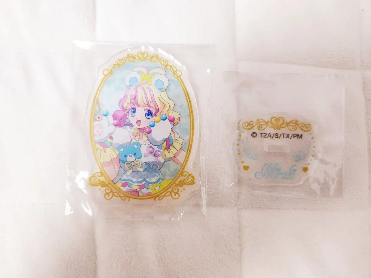 Primaji Primagic Miruki Milky acrylic Stand