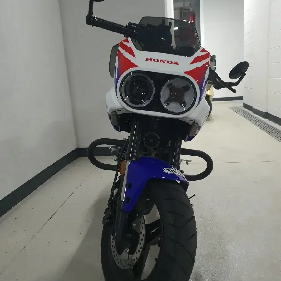 cfmoto xo-1 혼다 cbr400커스튬 판매합니다.