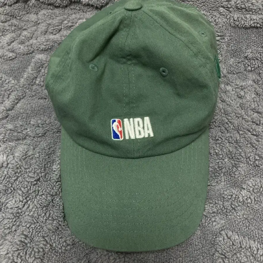 예쁜 NBA볼캡 팝니다