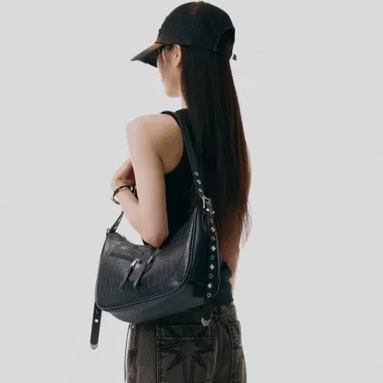 이우가마카라스 Studded Western Bag 새상품