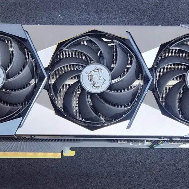 MSI 지포스 RTX 3070 Ti 슈프림 X D6X 8GB