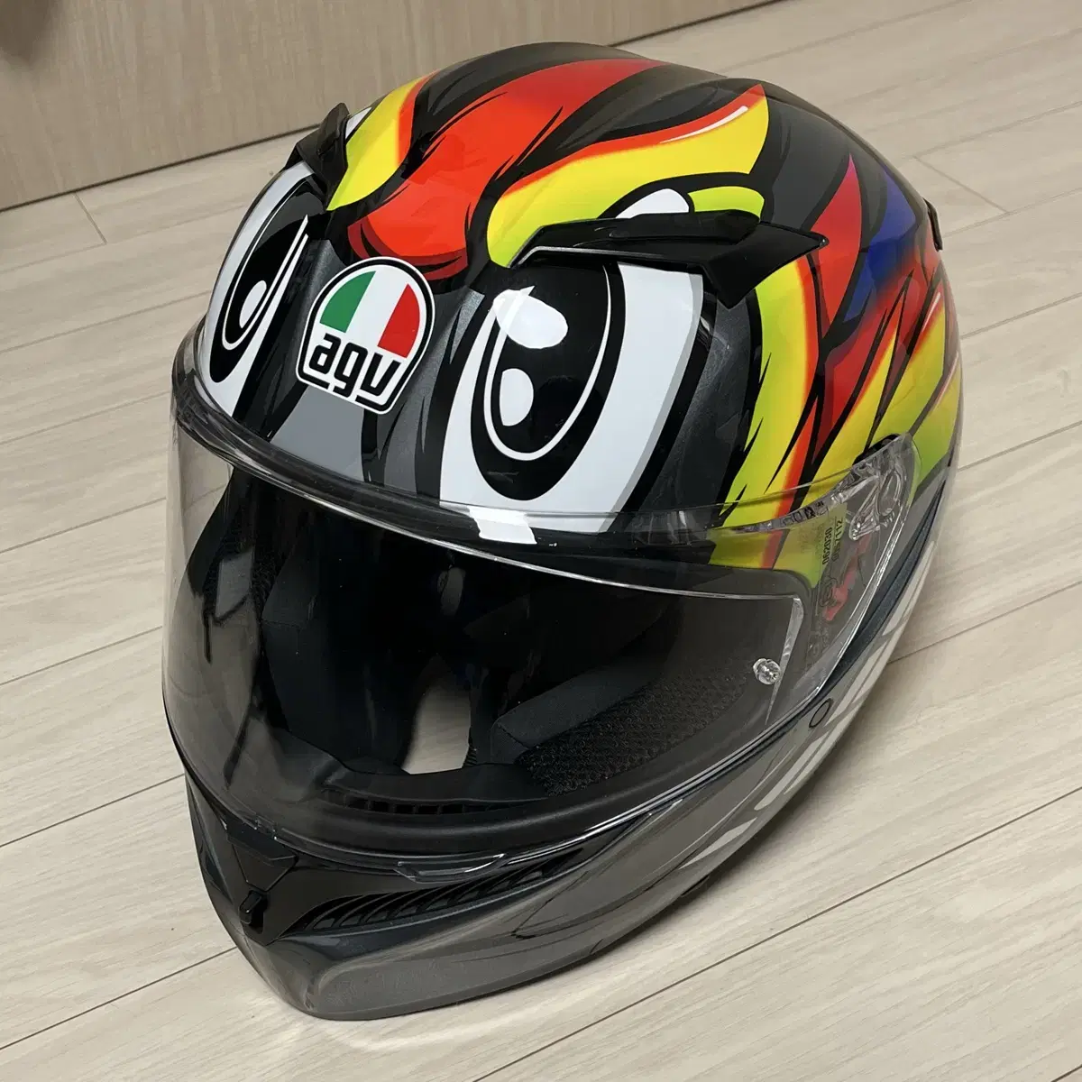 AGV K3 헬멧 판매합니다.