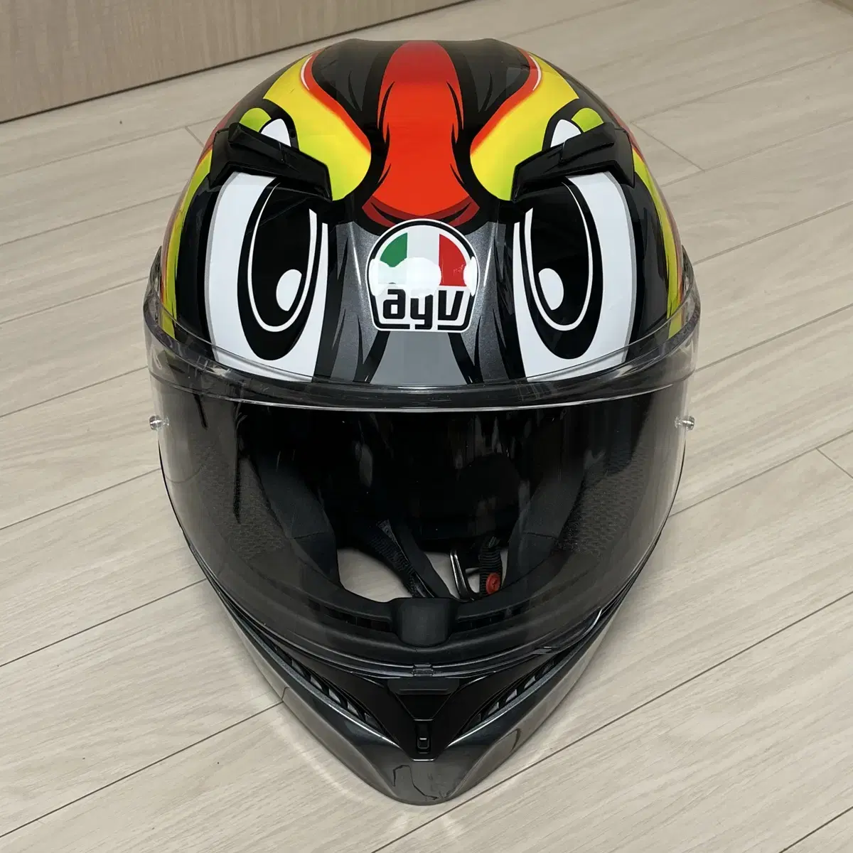 AGV K3 헬멧 판매합니다.