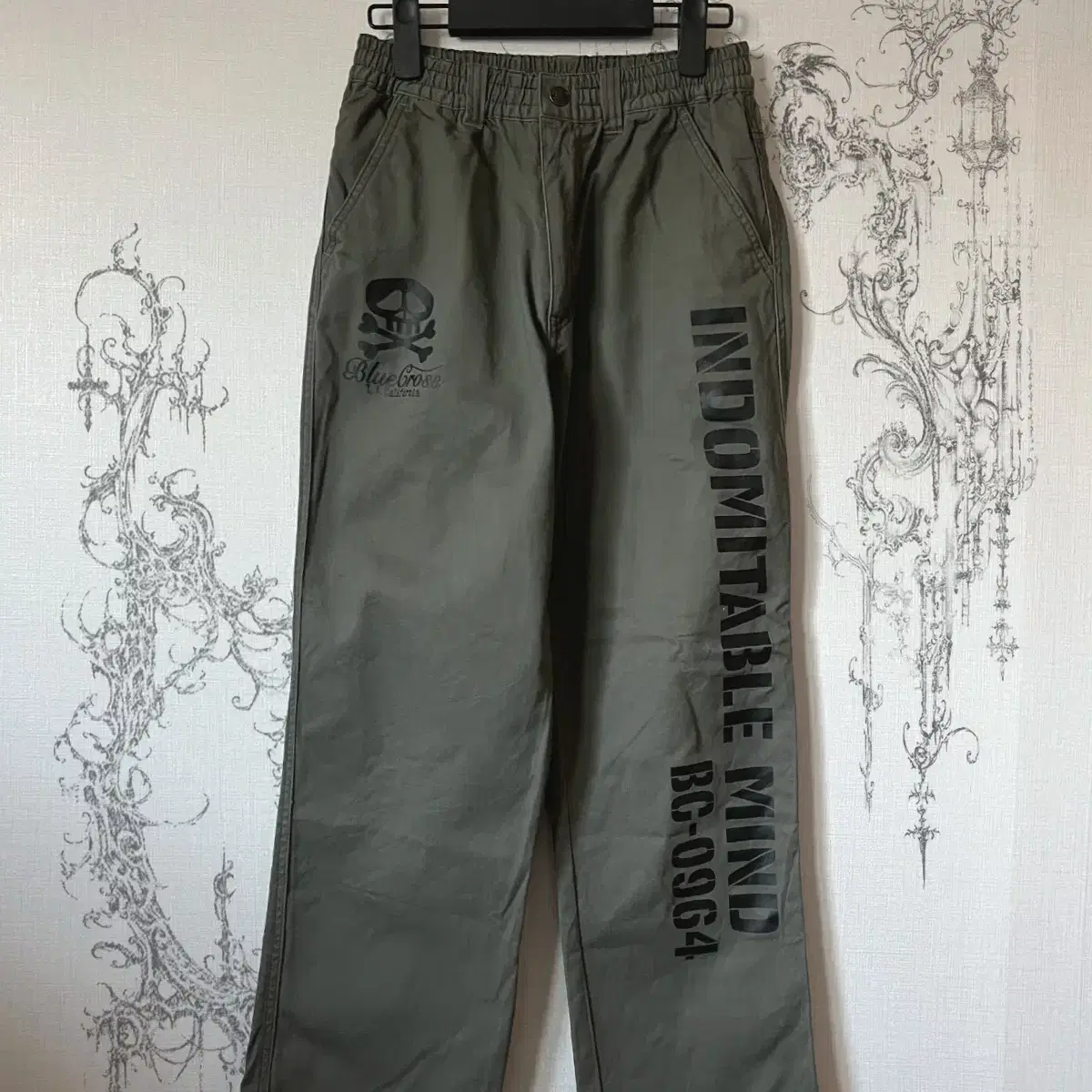 skull chino pants