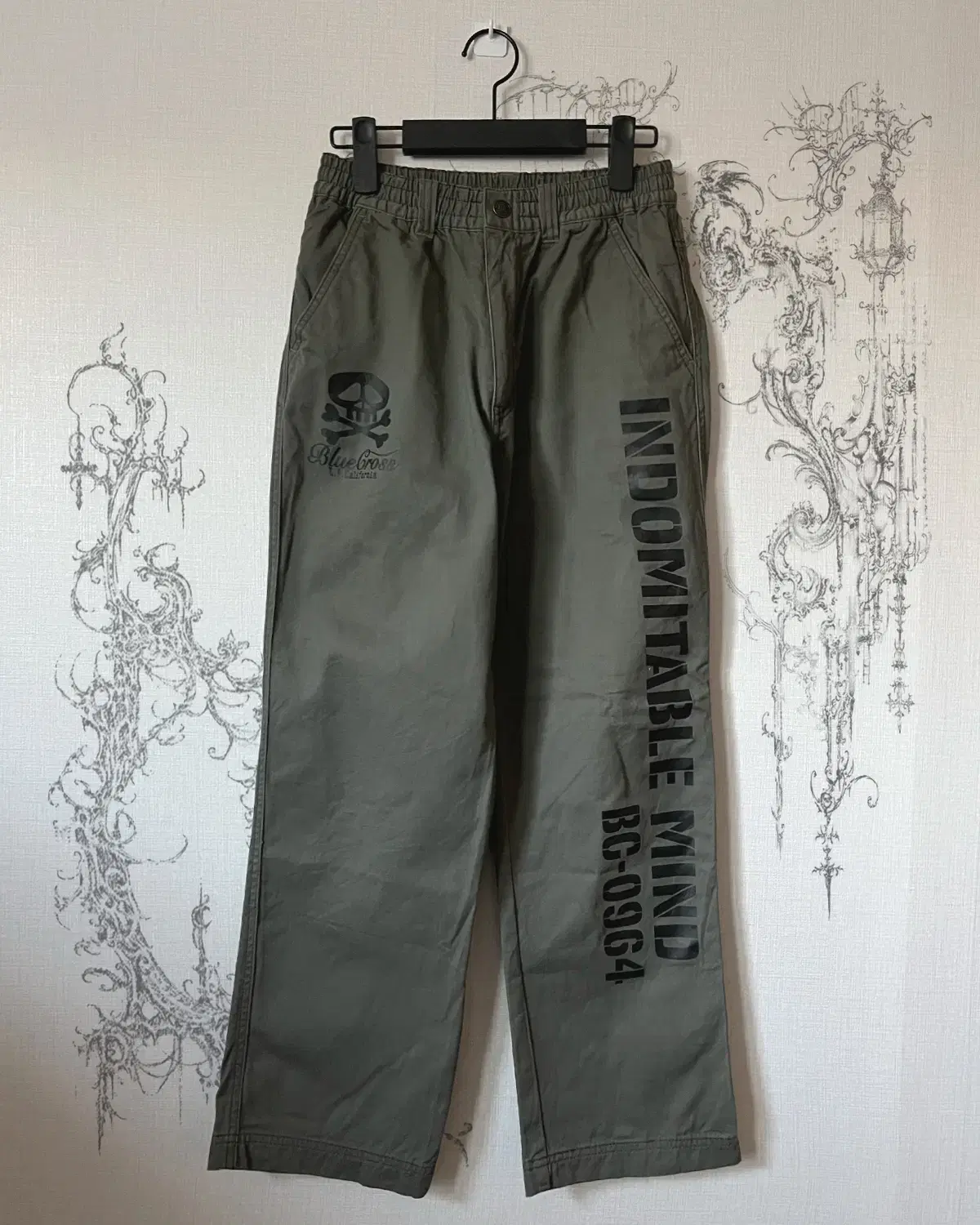 skull chino pants