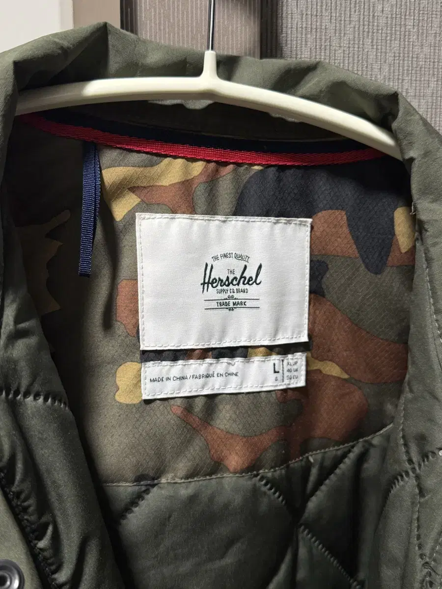 Herschel 허쉘 카키 자켓