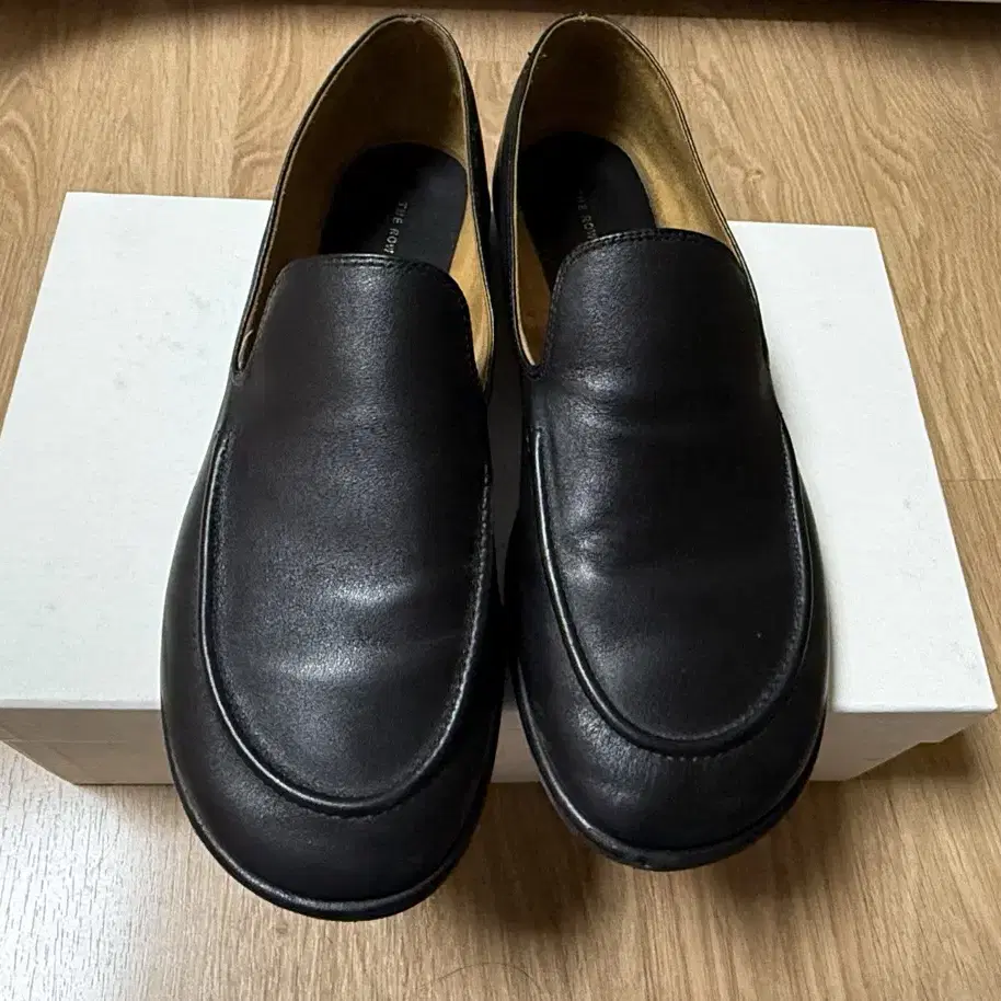 THE ROW Canal loafers 42사이즈 더로우 카날 로퍼