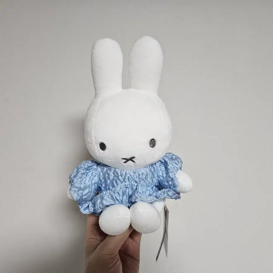 미피(Miffy) W컨셉 콜라보 한정판 인형과 일본 미피인형