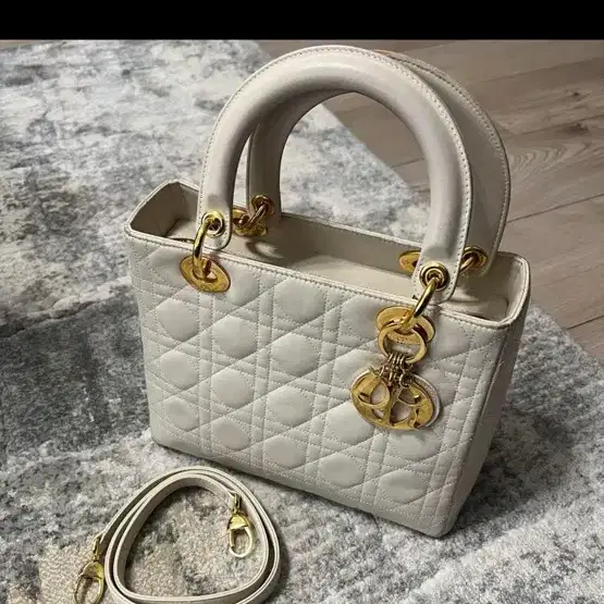 Christian Dior 레이디 올카나주 백