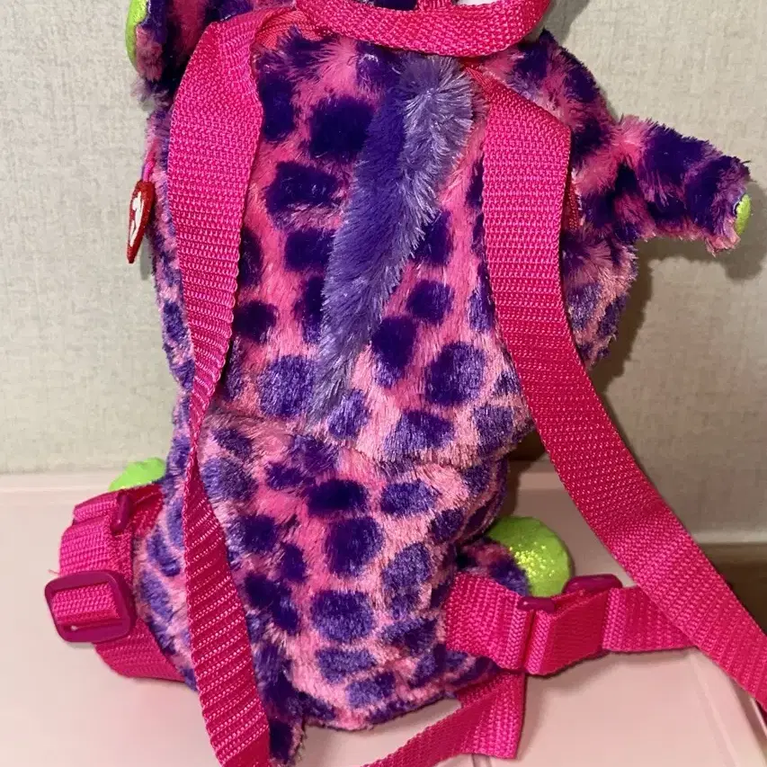 Ty Gilbert Giraffe Fashion Backpack Ty백팩