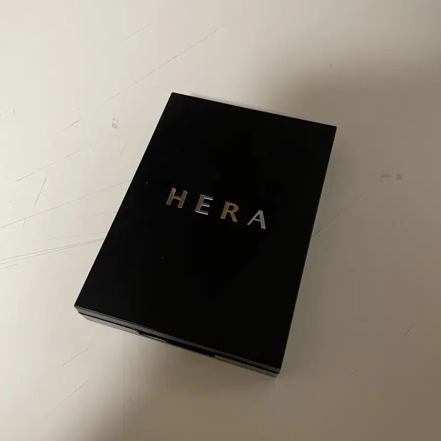 헤라(HERA) 쿼드 아이 컬러 클래시 코랄