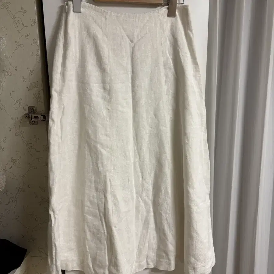 Urbanic 30 cine linen skirt (size 1)