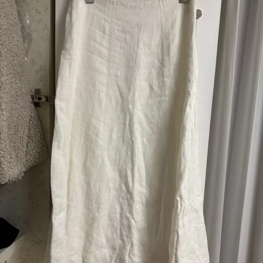 Urbanic 30 cine linen skirt (size 1)