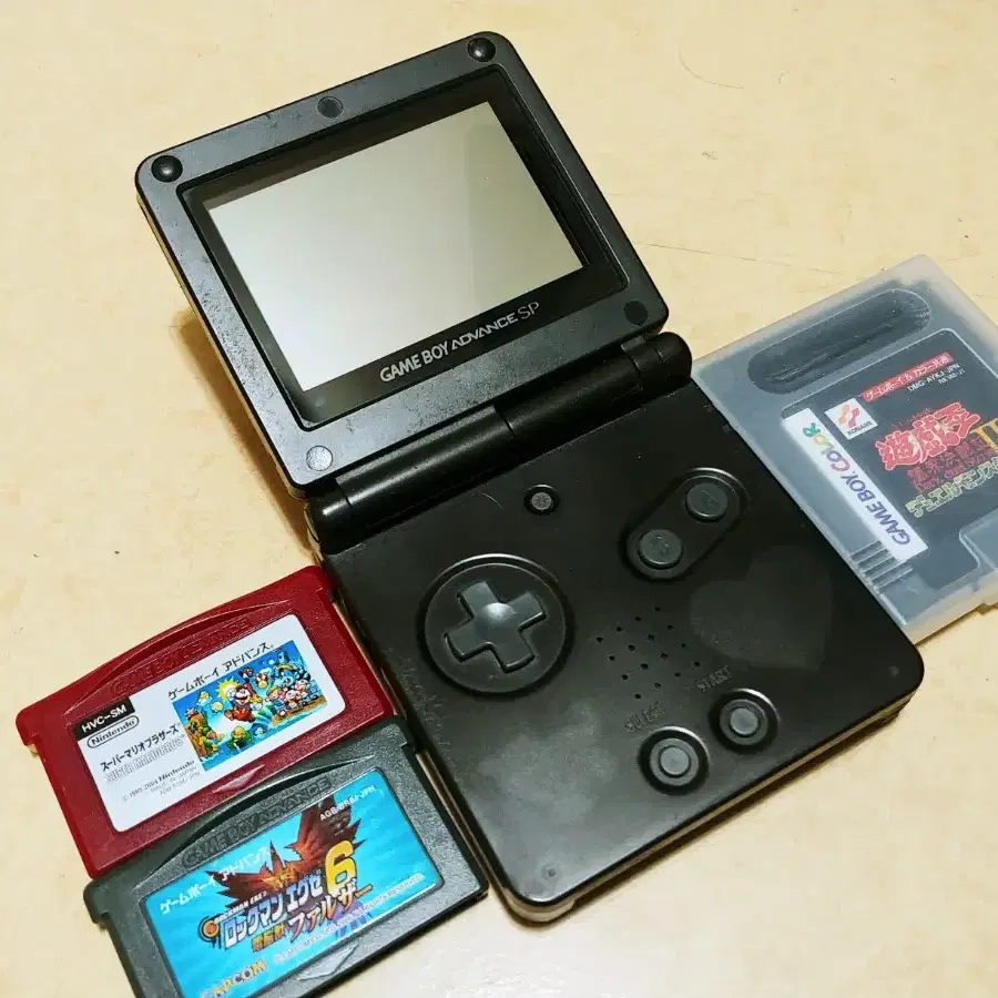 GBA SP 게임보이 어드밴스SP 순정 본체 블랙+게임 3개 (충전기X)