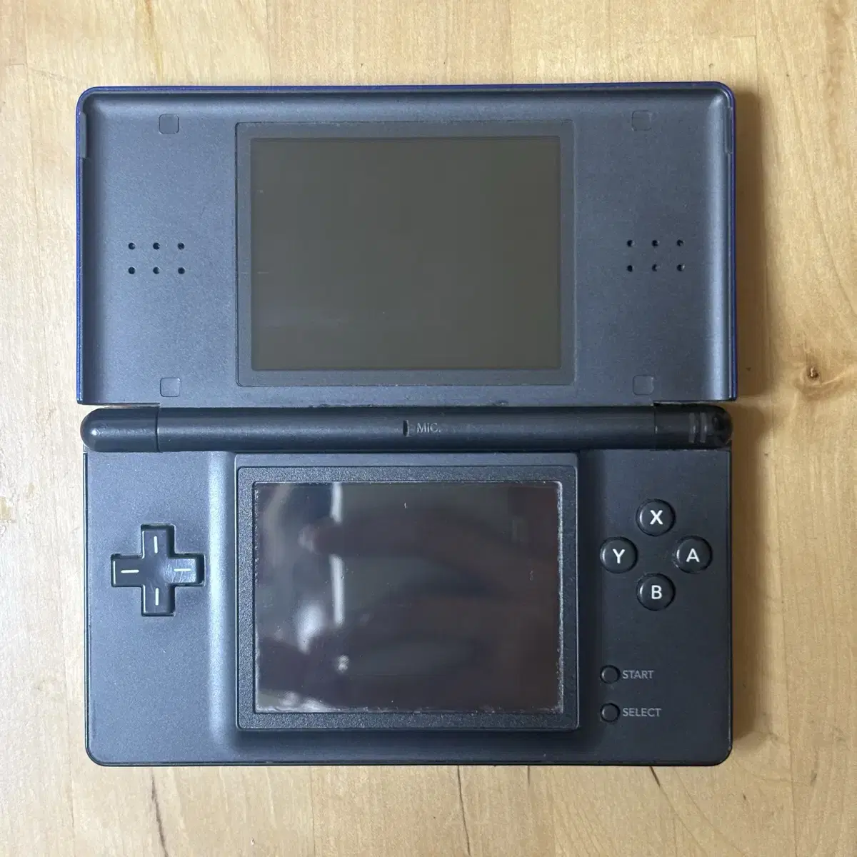 닌텐도 ds lite 고장품 싸게 급처합니다.