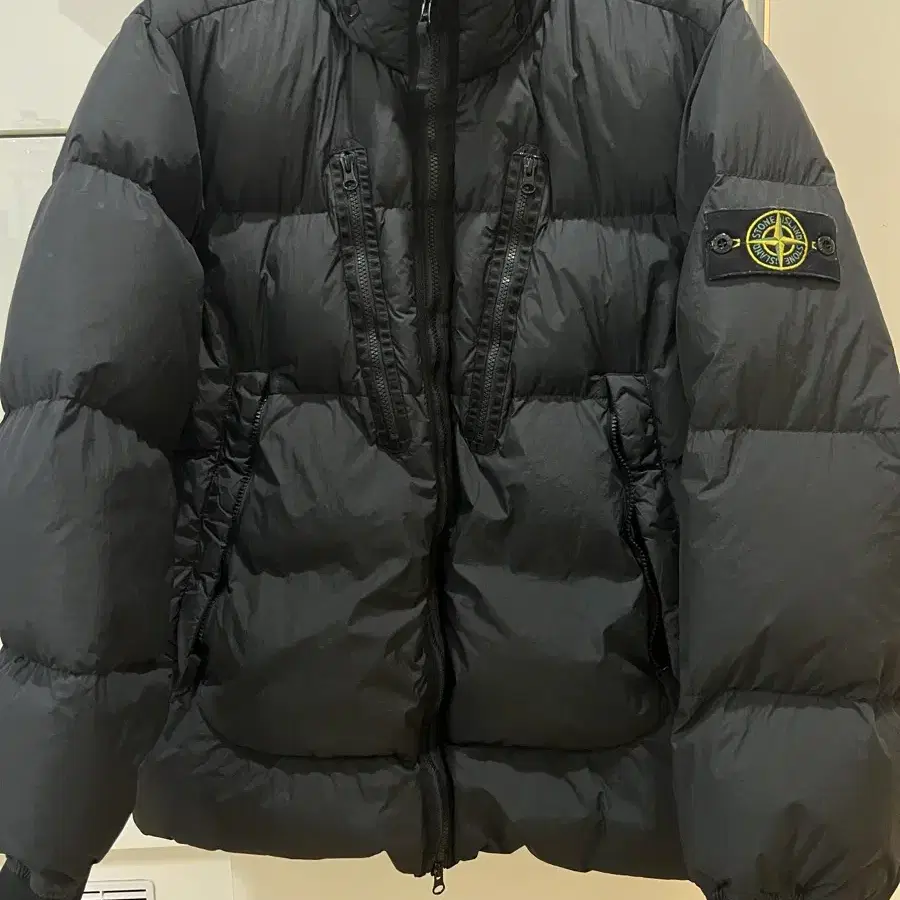 22fw 스톤아일랜드 크링클랩스 패딩 2XL (새상품급)