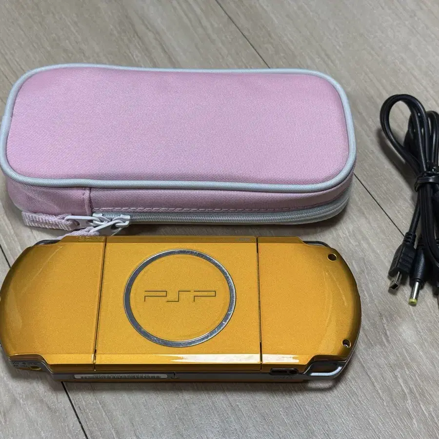 PSP 3005 정발 옐로우 골드 세트