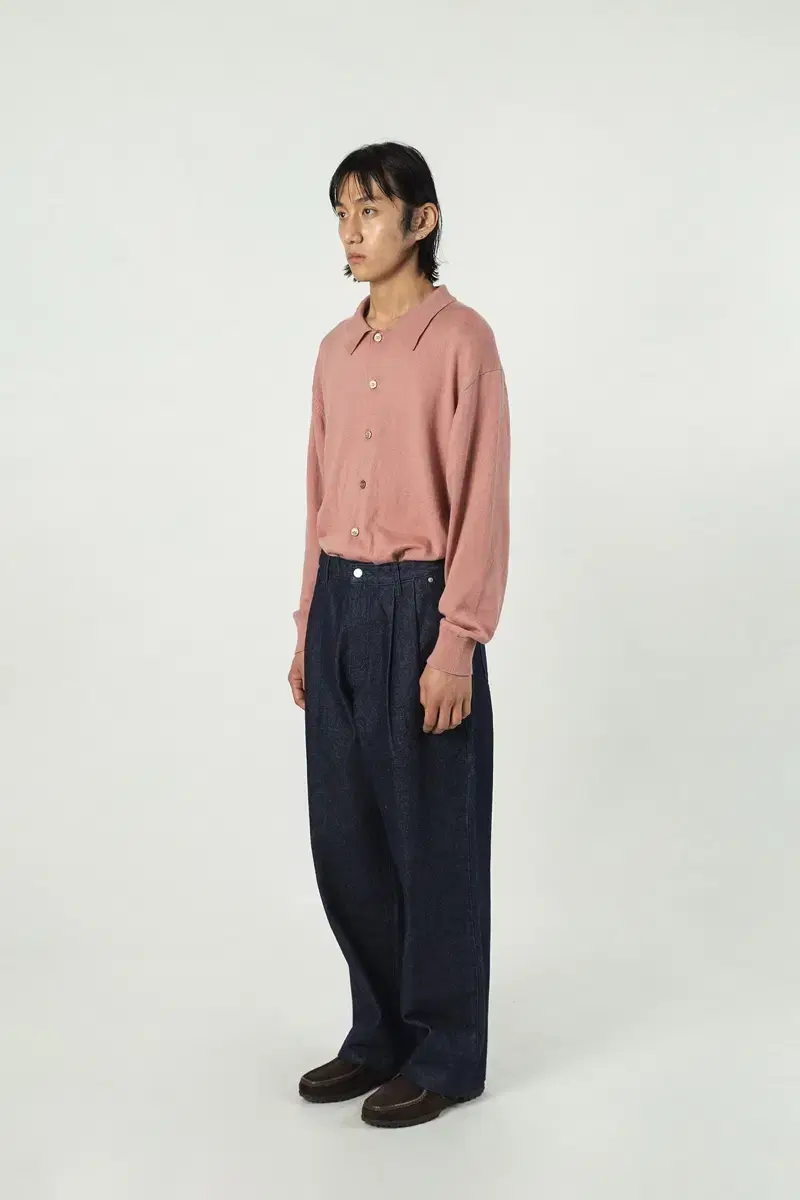 셔터 2TUCK WIDE LEG DENIM PANTS (INDIGO) M