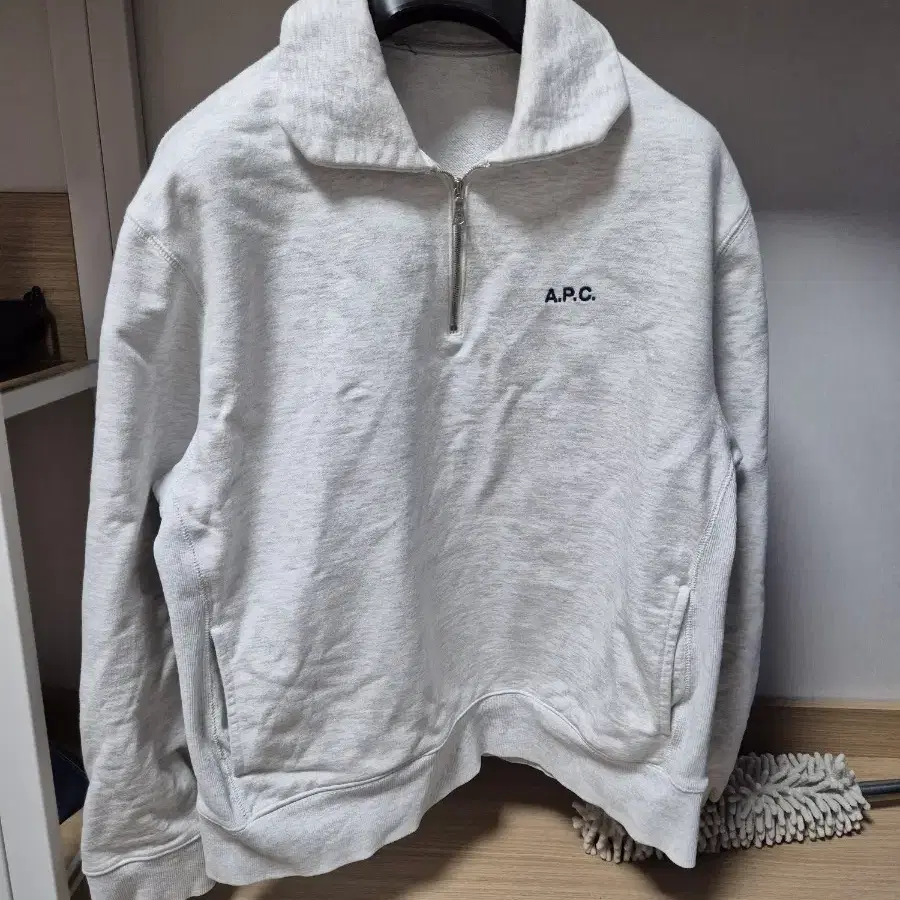 a.p.c 아페쎄 반집업 하프집업 xl 105