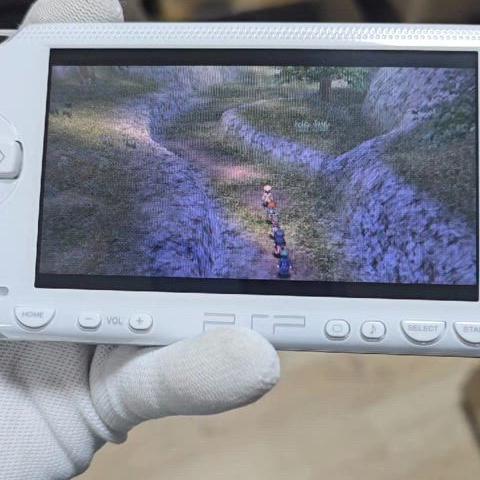 A+급 psp 1000 화이트+알umd 3장