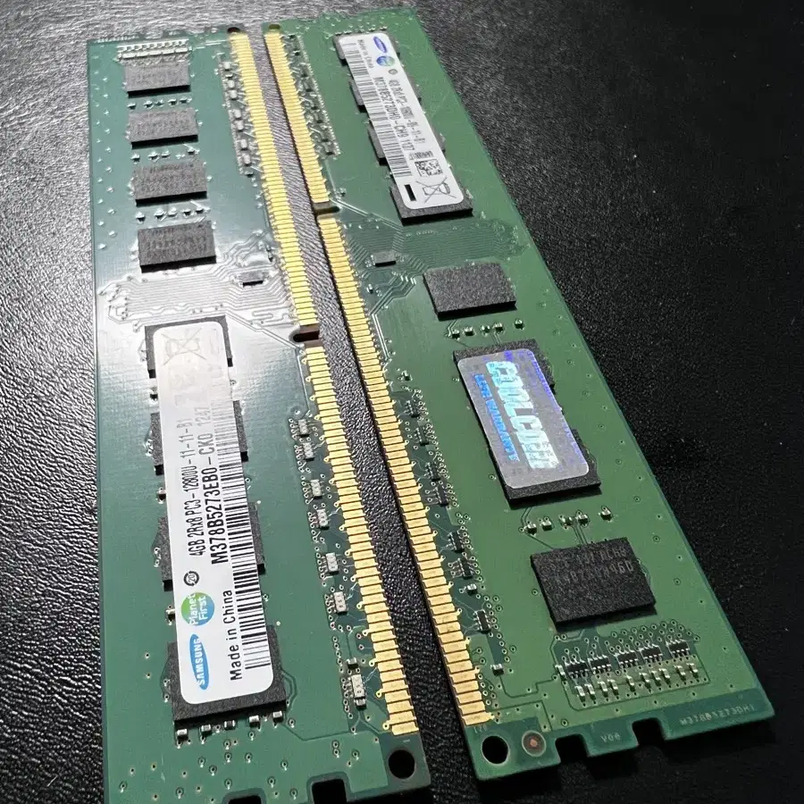 삼성 데스크탑 메모리 DDR3-4G (양면 램) X 2개